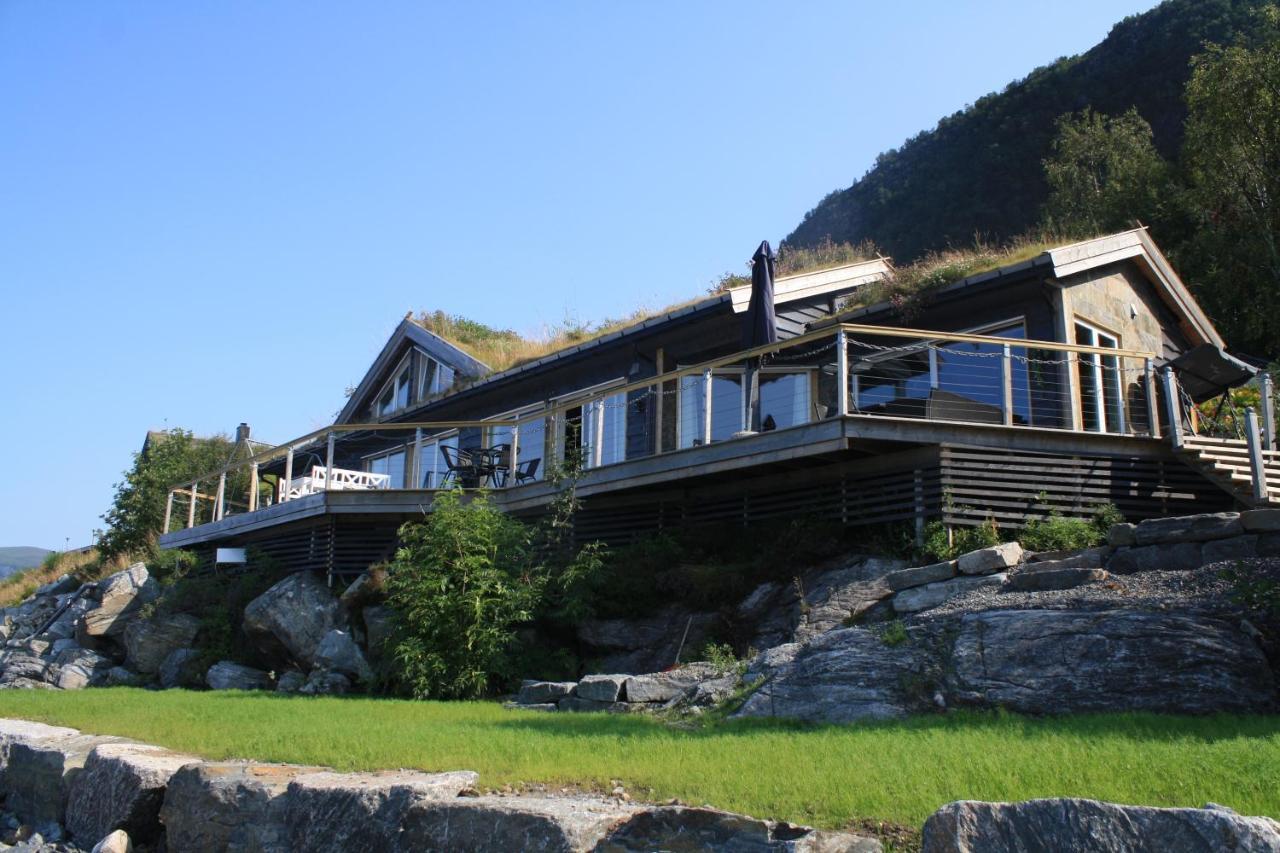 Smastranda Fjord Lodge Aheim Exterior foto