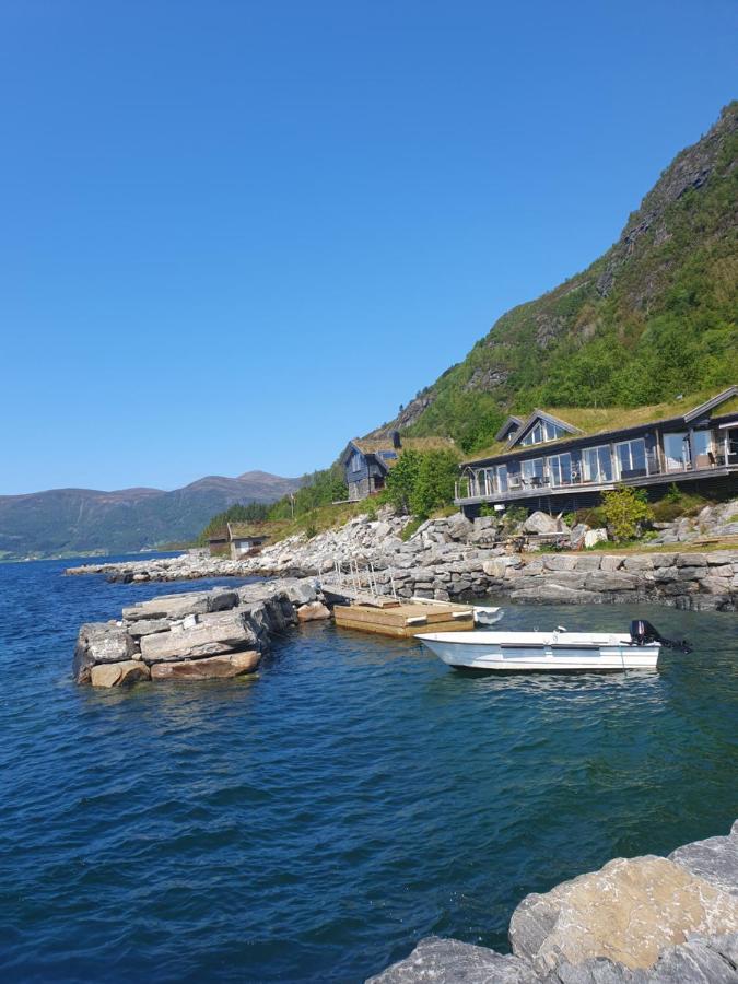 Smastranda Fjord Lodge Aheim Exterior foto
